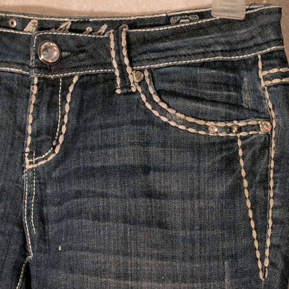L.A. Idol USA, Board Short length Jeans - Picture 3 of 5
